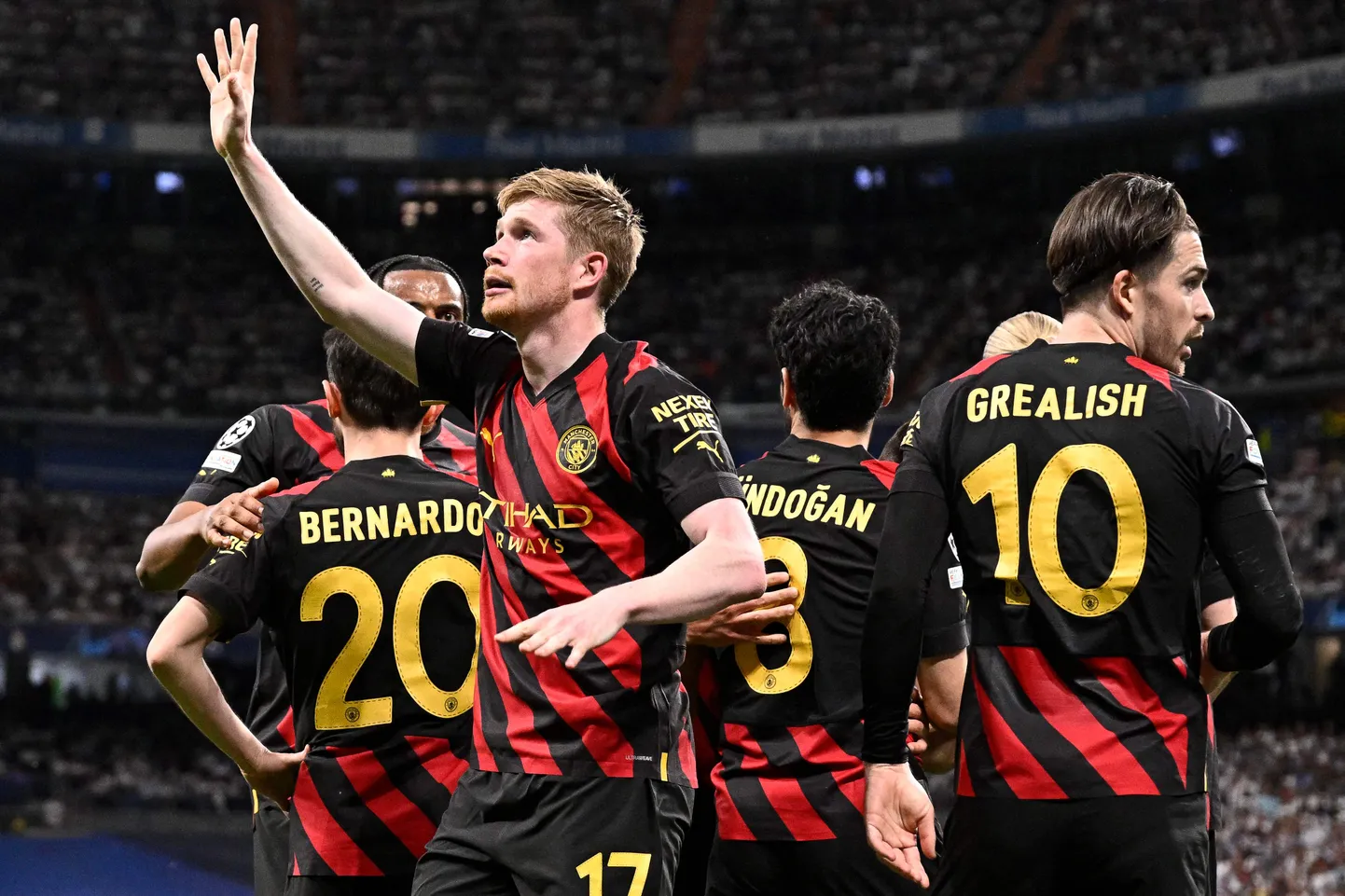 Kevin De Bruyne peab tänama kõrgemaid jõudusid, et tema värav Meistrite liigas jõusse jäi.