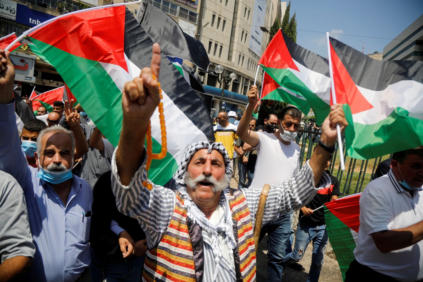 Palestiinlaste meeleavaldus okupeeritud Läänekaldal AÜE ja Iisraeli suhete normaliseerimise vastu.