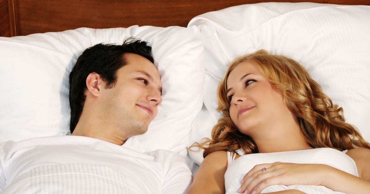 Замужество во сне. Муж перестал спать в одной кровати с женой почему.