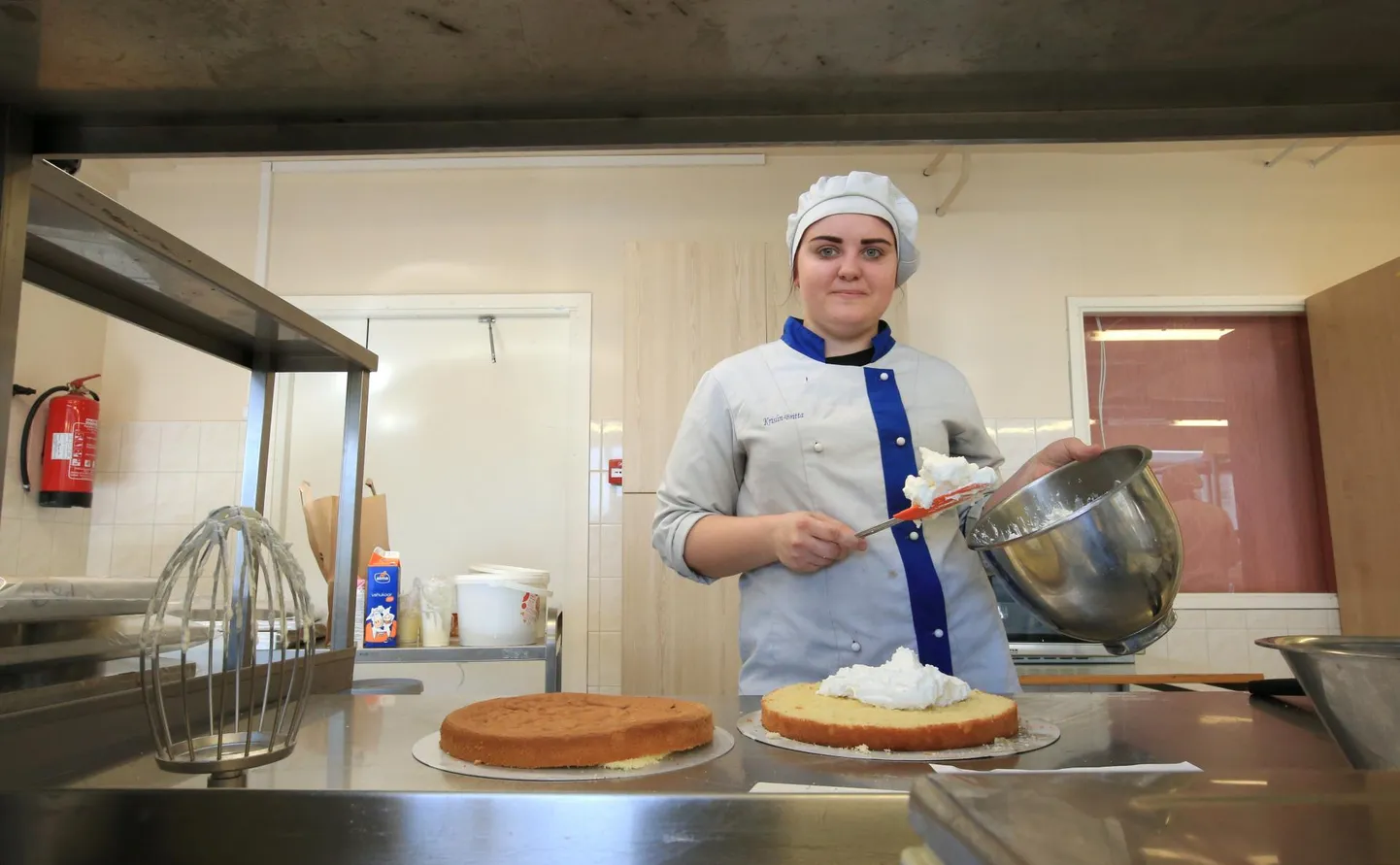 Oskuste võistlusel esikoha saavutanud Krislin-Britta Leinolal on kooli lõpetamiseni jäänud mõni nädal. Pärast seda soovib ta avada oma kohviku.