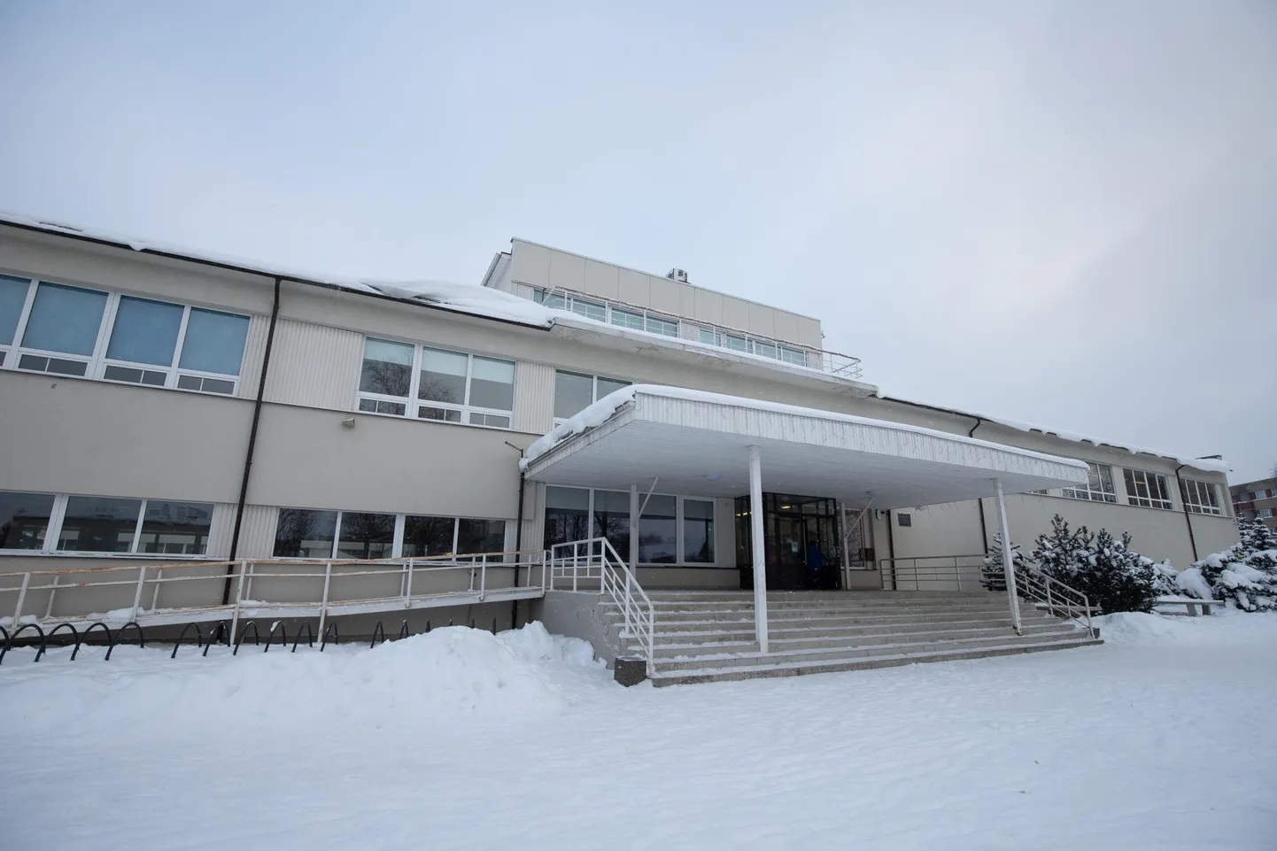 Endine Rakvere III keskkool, praegune Rakvere reaalgümnaasium. Mis järgmiseks?