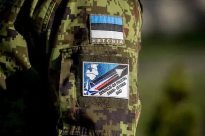 Kaitseväe pressikonverents. Hispaania hävitaja raketi teemal.