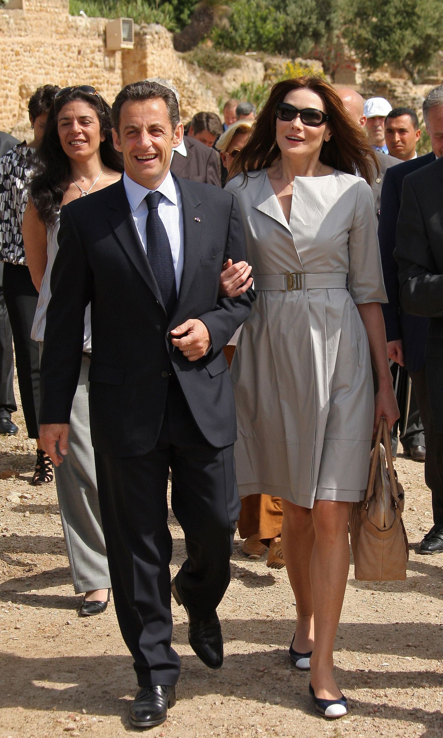 Nicolas Sarkozy ja Carla Bruni-Sarkozy (esiplaanil)
