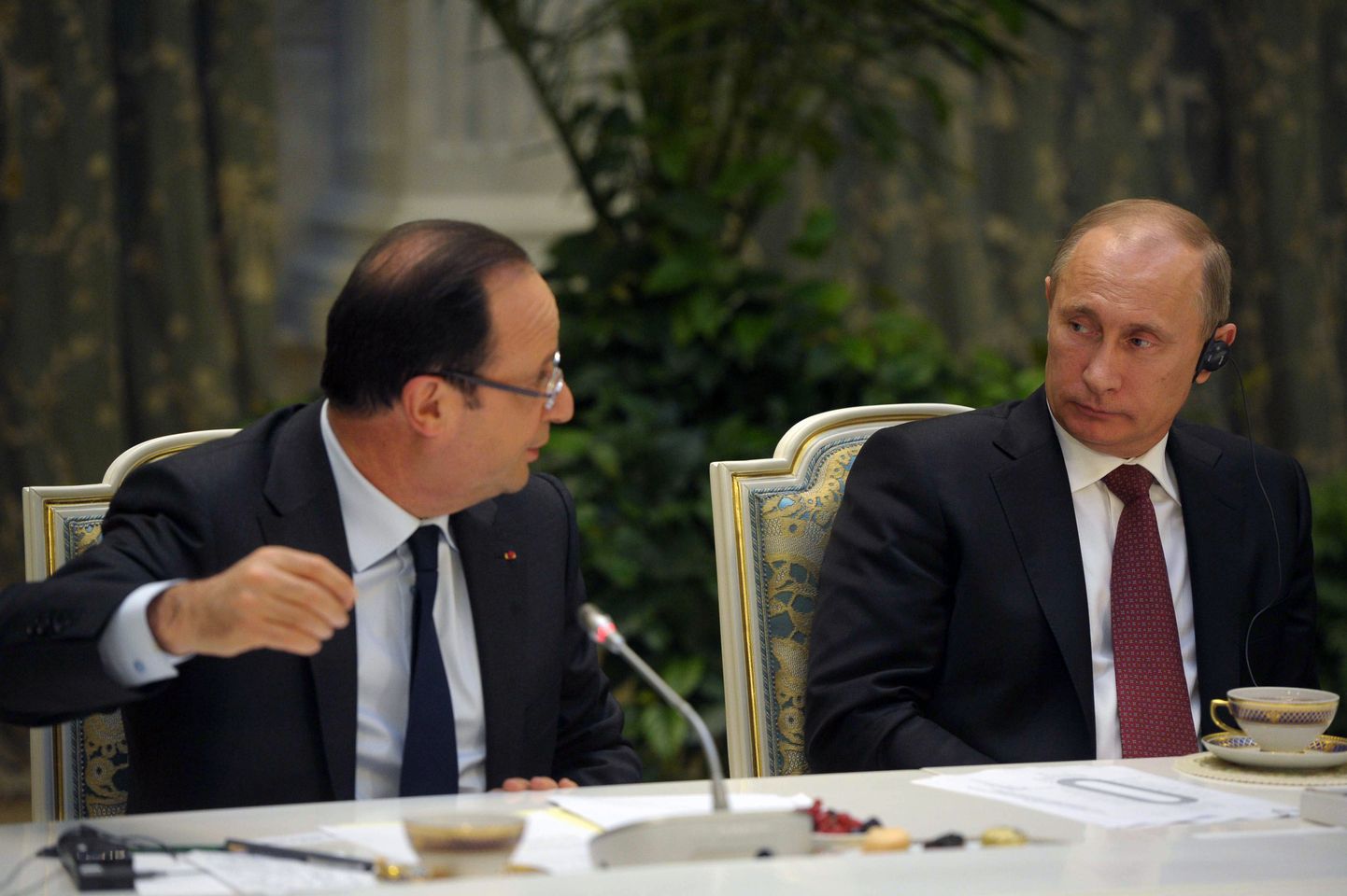 Prantsuse president François Hollande neljapäeval pärast kõnelusi oma Vene kolleegi Vladimir Putiniga.