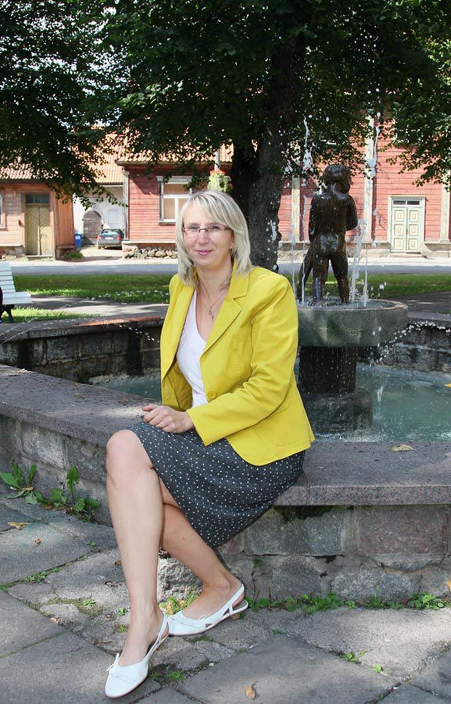 Viljandi sotsiaalameti uus juhataja Livia Kask väldib nüristumist pidevalt koolitustel käies.