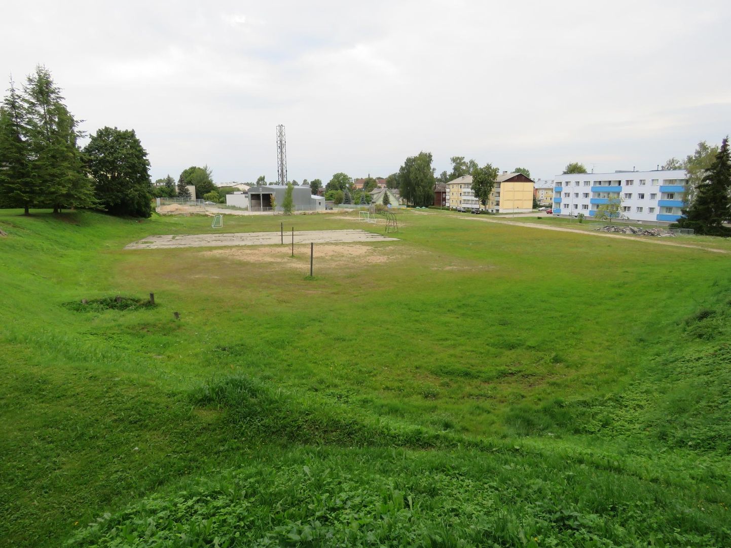 Just sellele platsile Otepää linnas on plaan rajada mitmeotstarbeline spordiväljak ehk puur.
