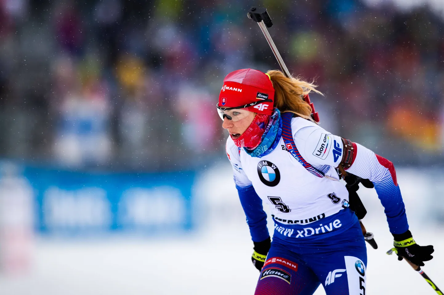Terezia Poliakova laskesuusatamise MK-sarjas.