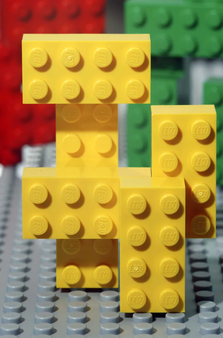 Lego klotsid. Pilt on illustreeriv