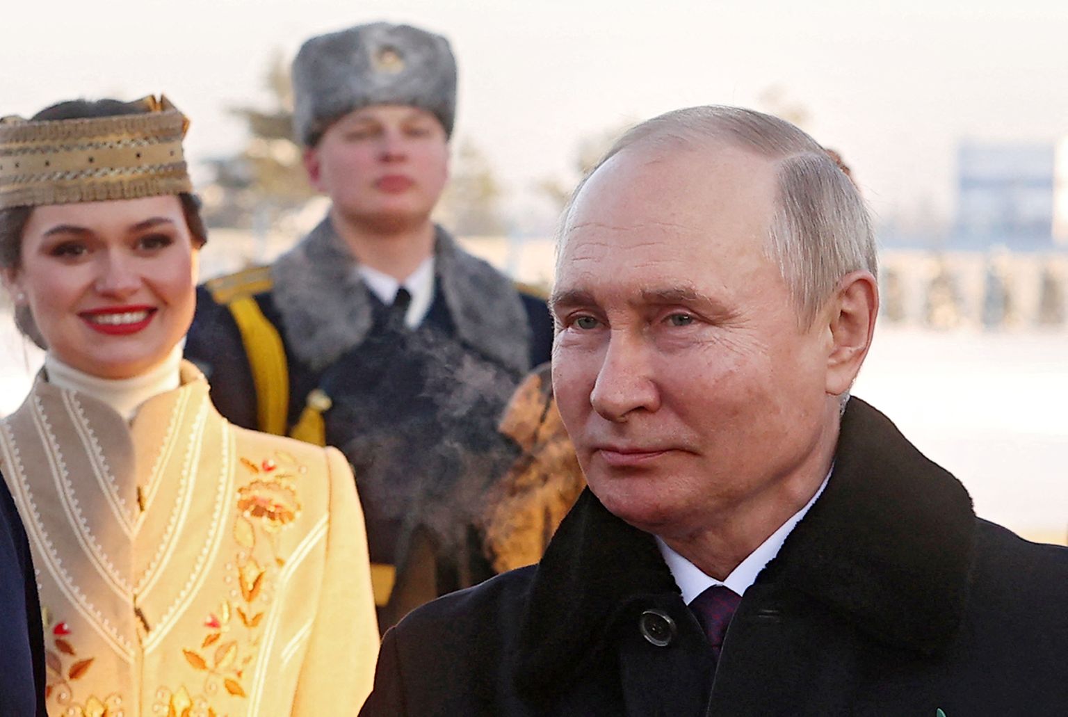 Venemaa president Vladimir Putin saabus 19. detsembril 2022 Valgevensse visiidile. Teda võttis Minski lennuväljal soola-leivaga vastu Valgevene president Aljaksandr Lukašenka