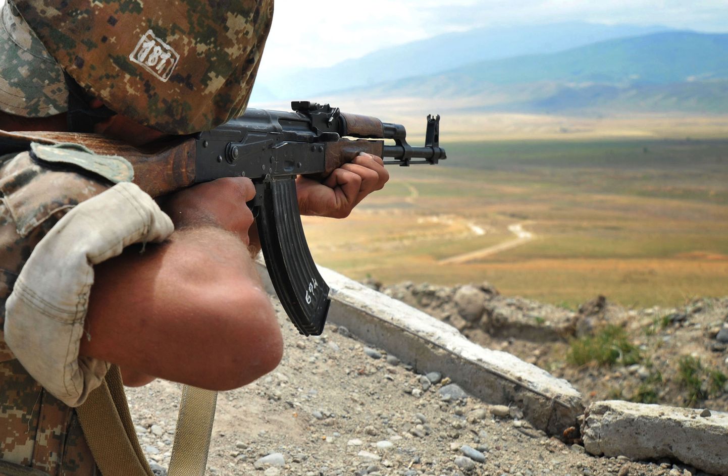 Armeenia sõdur vaidlusalusel piiril