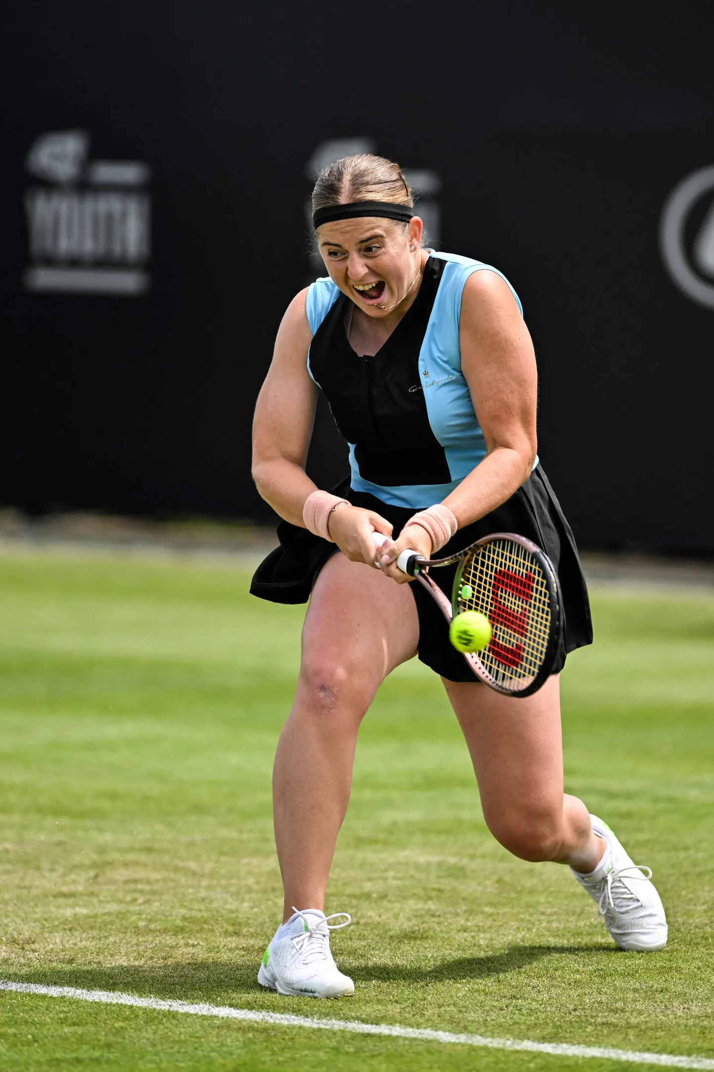 Aļona Ostapenko