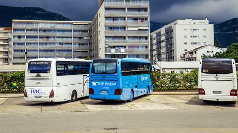 VIDEO ⟩ Montenegrost saab bussiga tasuta Pärnu? Eestlanna tegi reisil olles kummalise avastuse