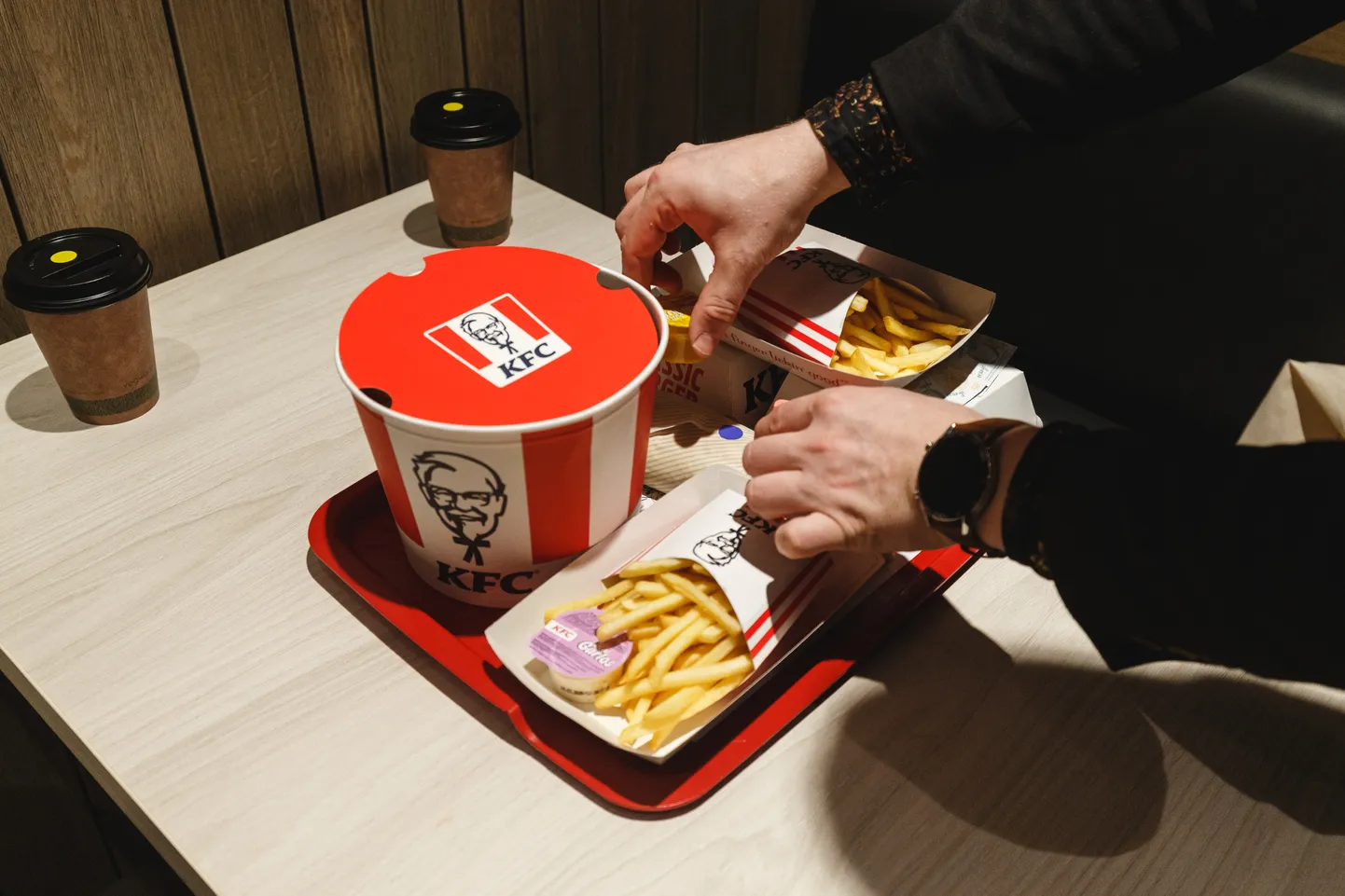KFC pidulik avamine Ülemiste keskuses, 29.11.2019