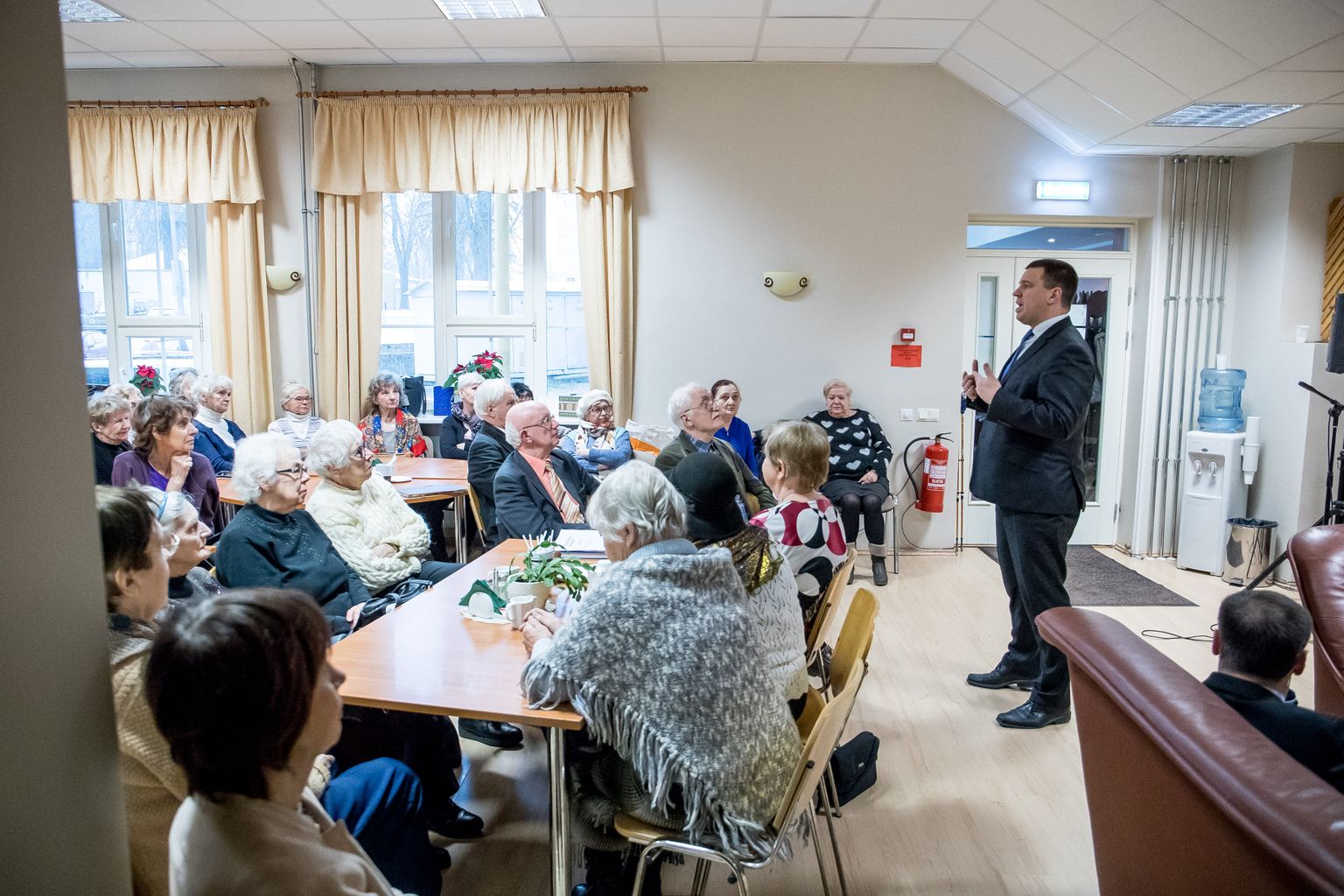 Peaminister Jüri Ratas külastas Kesklinna sotsiaalkeskust.