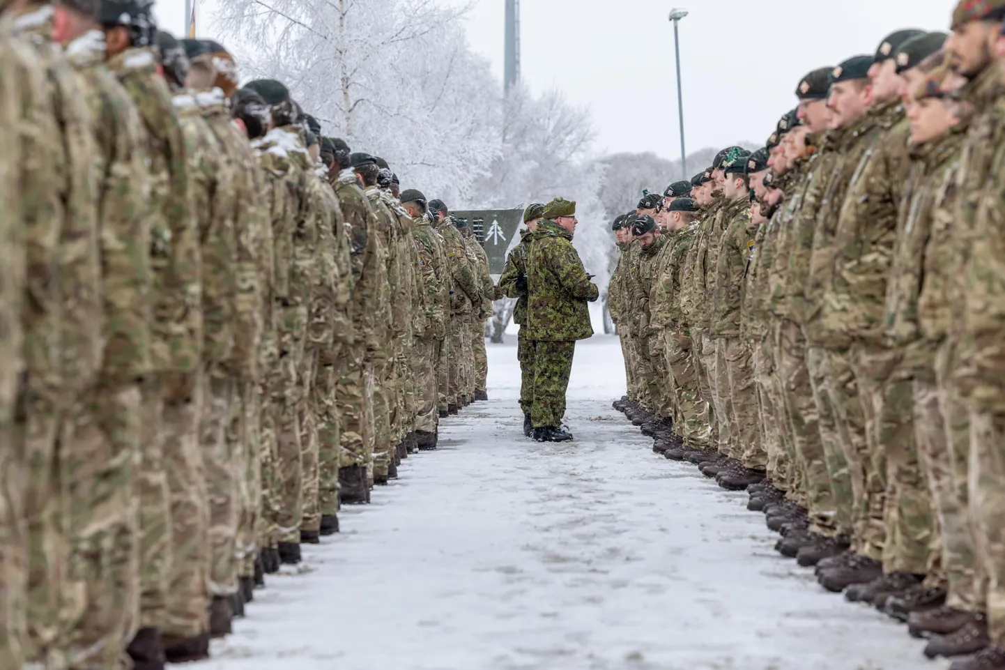 NATO lahingugrupi sõdurite medalitseremoonia Tapal.
