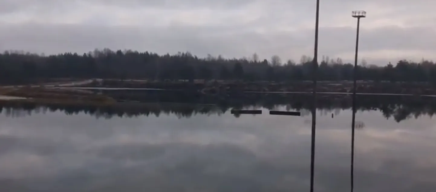 Praegu maismaasõidukitega rajal liikuda ei kannatagi.