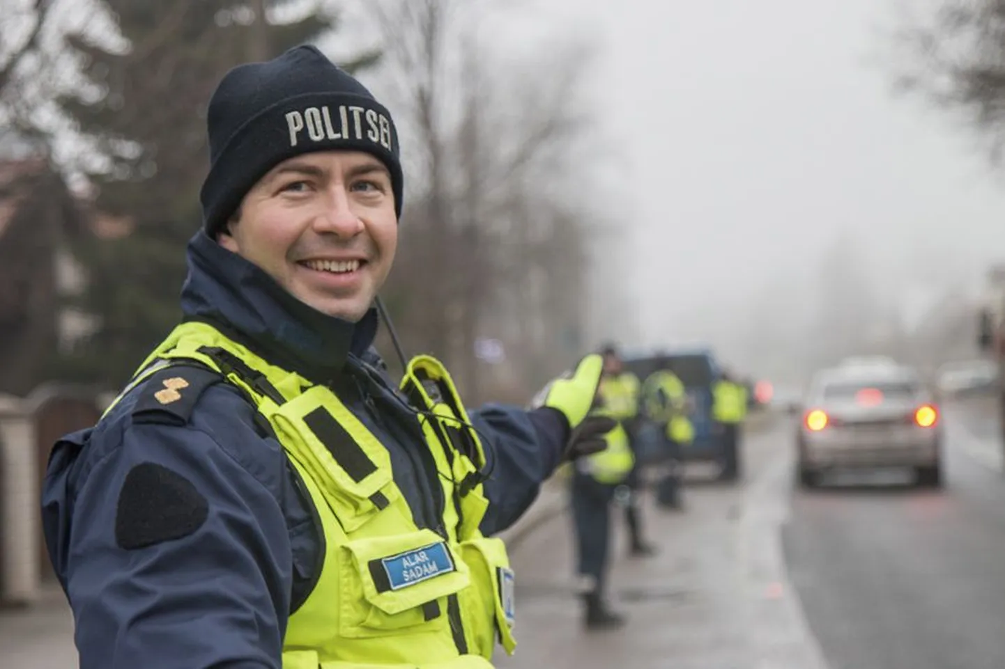 Viljandi politseijaoskonna patrullitalituse juht Alar Sadam võis teisipäeva hommikul naeratada, sest ööpäeva jooksul ei tulnud maakonnast ühtegi väljakutset.