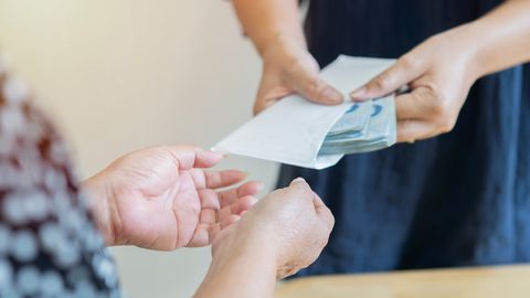 Как списать коммунальные платежи при сдаче квартиры в аренду? Советы экспертов