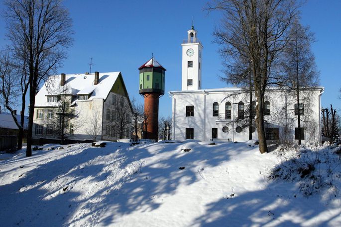 Viljandi linn asub ühistutele õueala kordategemiseks toetust jagama