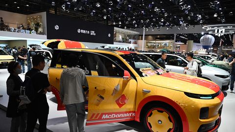 JALG UKSE VAHEL ⟩ Hiina hakkab Euroopas oma autosid ehitama