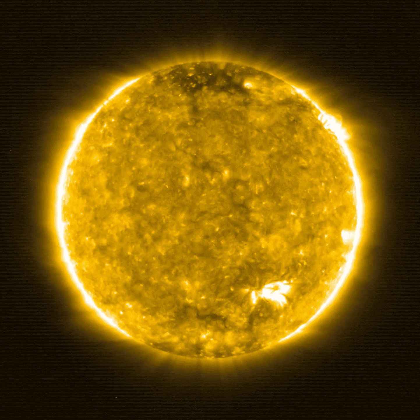 Päike, millest lähtuvat laetud osakste voogu nimetatakse päikesetuuleks