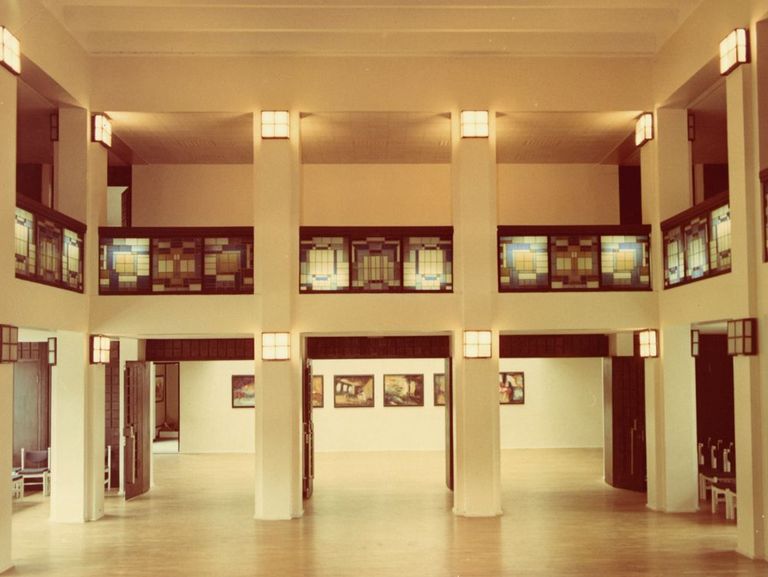 Paide kultuurimaja (arhitekt Hans Kõll, valmimisaasta 1987)