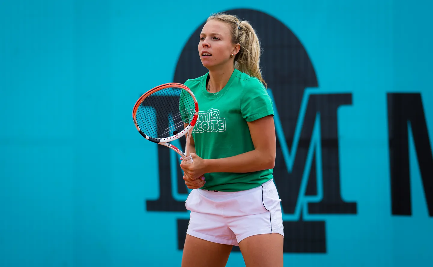 Anett Kontaveit eile Madridis trenni tegemas.
