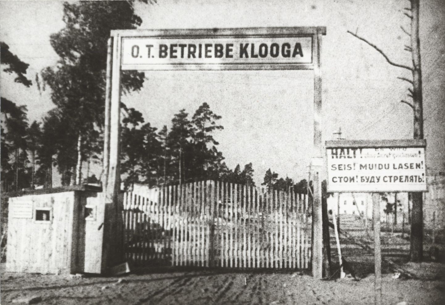 19. septembril 2019 möödus 75 aastat holokausti võikaimast sündmusest Eestis - Klooga laagris tapeti ligi kaks tuhat juuti. Fotol on Klooga laagri peavärav.