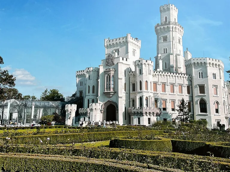 Viljandi vanas veetornis saab peagi imetleda kindluste ja losside fotosid.