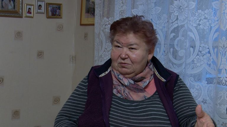 Жительница приграничного городка Сильвия говорит, что местные жители очень боятся мигрантов