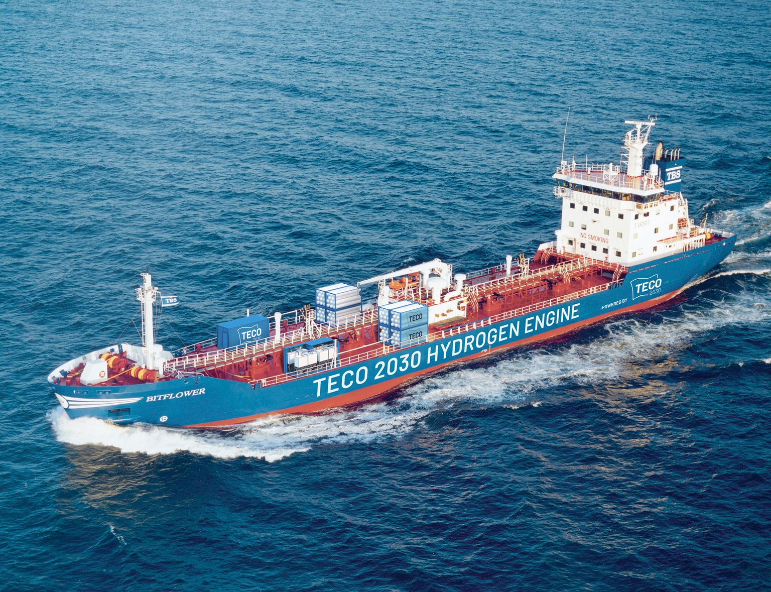 HyEkoTanki projektis pannakse varem fossiilseid kütuseid kasutanud laev liikuma rohevesinikuga.