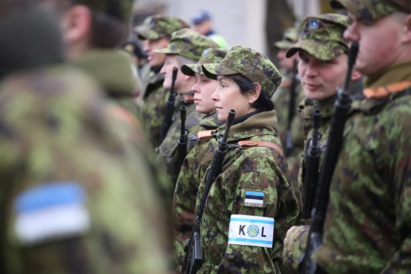 Kaitseliidu Viru maleva liikmed olid sügisel Rakvere raudteejaama juures toimunud rivistusel koos linlastega tunnistajaiks maleva uue pealiku kolonelleitnant Jaanus Ainsalu ametisse asumise tseremoonial.