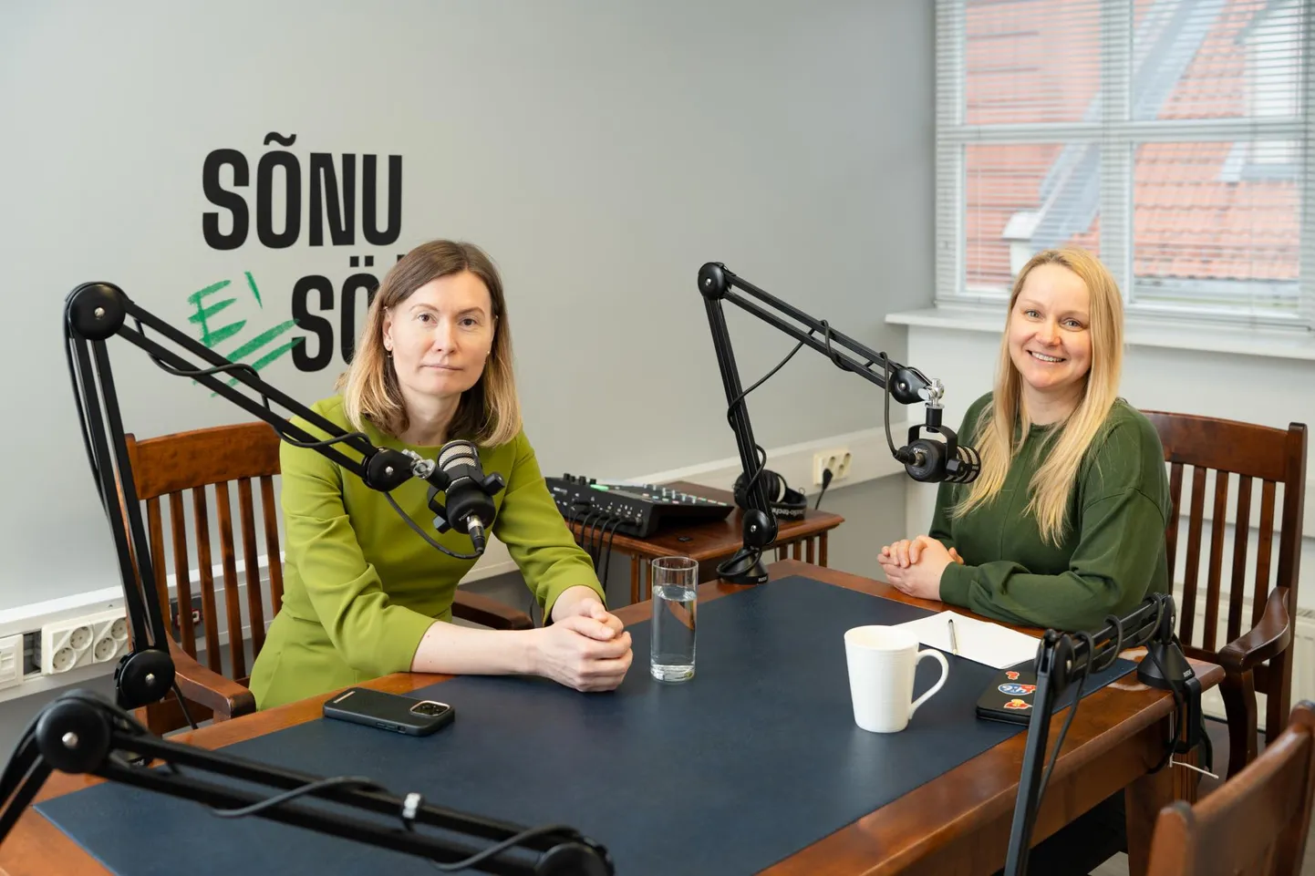 Terviseminister Riina Sikkut väisas selle nädala alguses Pärnu haiglat ja andis intervjuu Pärnu Postimehe taskuhäälingustuudios. Teda usutles lehe peatoimetaja Siiri Erala.