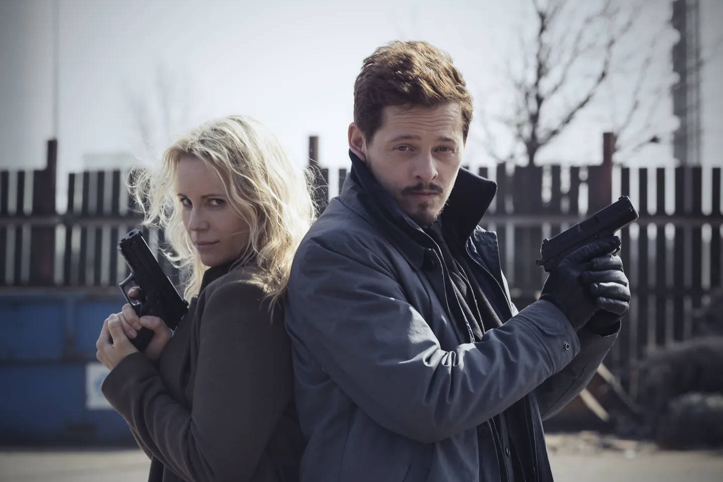 Telesarja «Sild» peaosatäitjad Sofia Helin ja Thure Lindhardt.