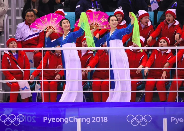 Põhja-Korea ergutustüdrukuid süüdistatakse propaganda levitamises