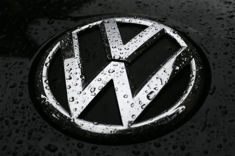 Volkswagen Caddy juht viidi Pärnu haiglasse.