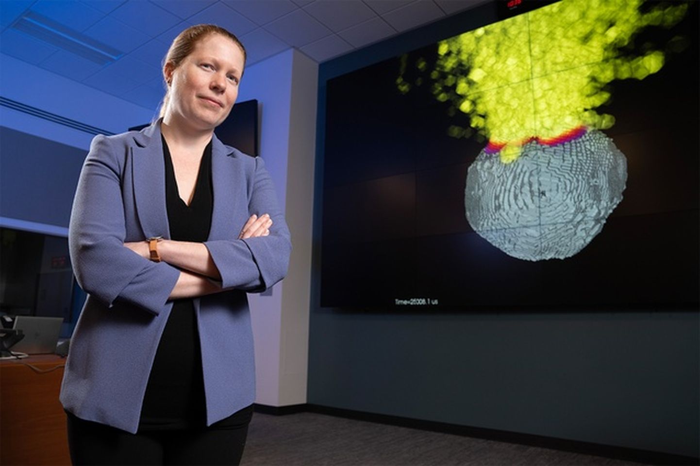 Lawrence Livermore'i füüsik Mary Burkey töötas välja uudse meetodi, et simuleerida asteroidi pinnal tuumaplahvatust.