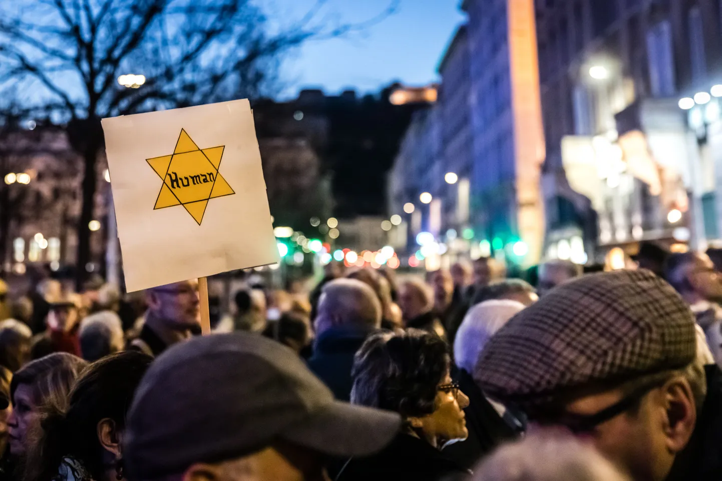 Antisemitismi vastane meeleavaldus Lyonis.