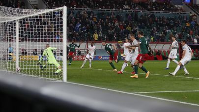 Müncheni Bayerni vastu lõi värava endine Levadia poolkaitsja Anton Mirantšuk, kes kuulub nüüd Moskva Lokomotivi hingekirja.