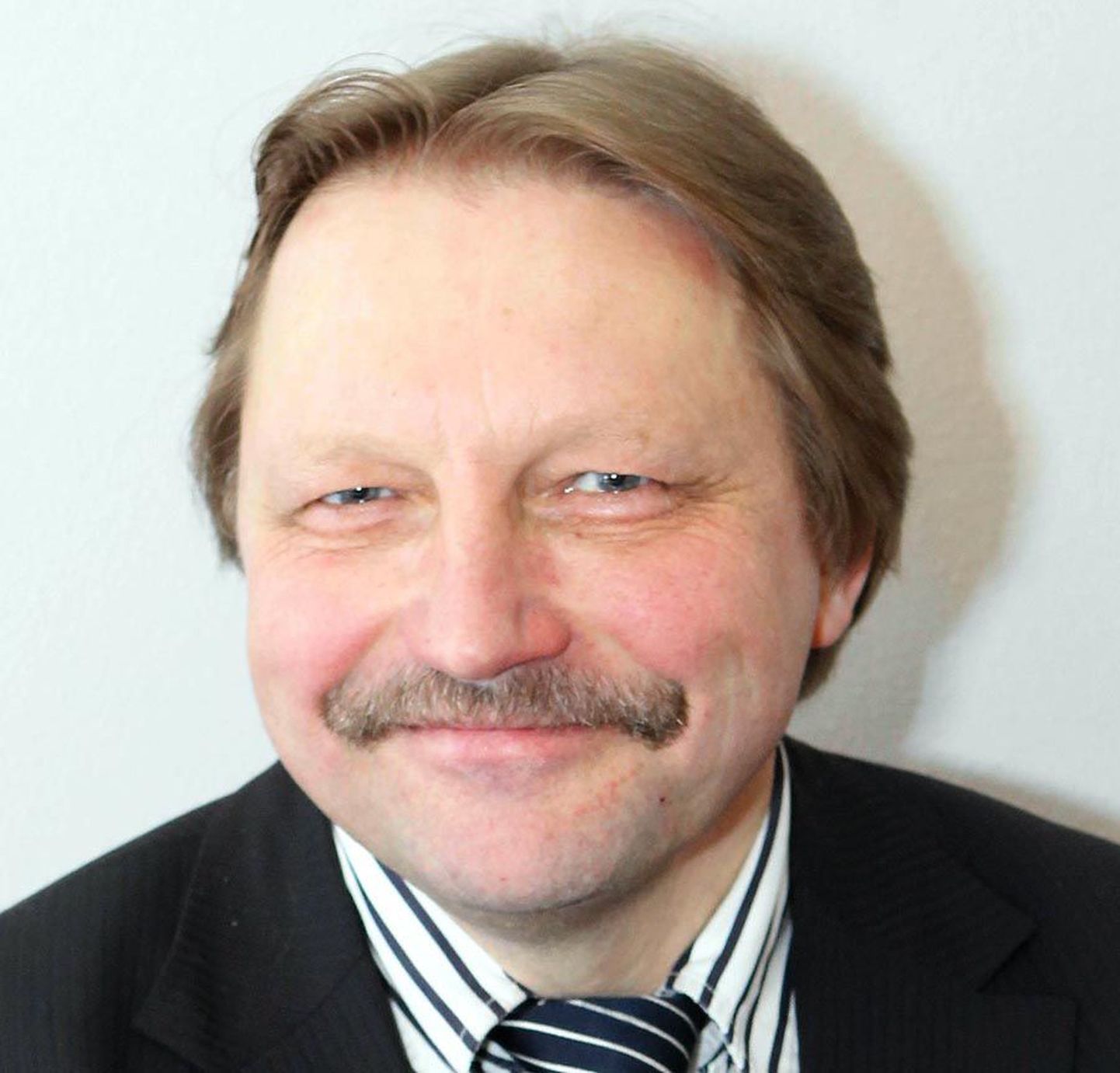 Helmut Hallemaa