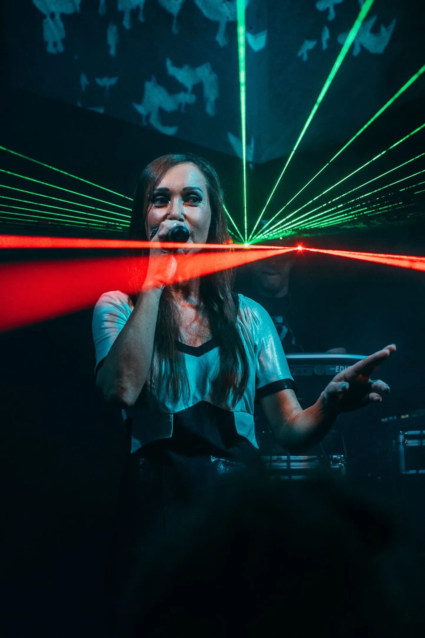 Nancy live Punases majas