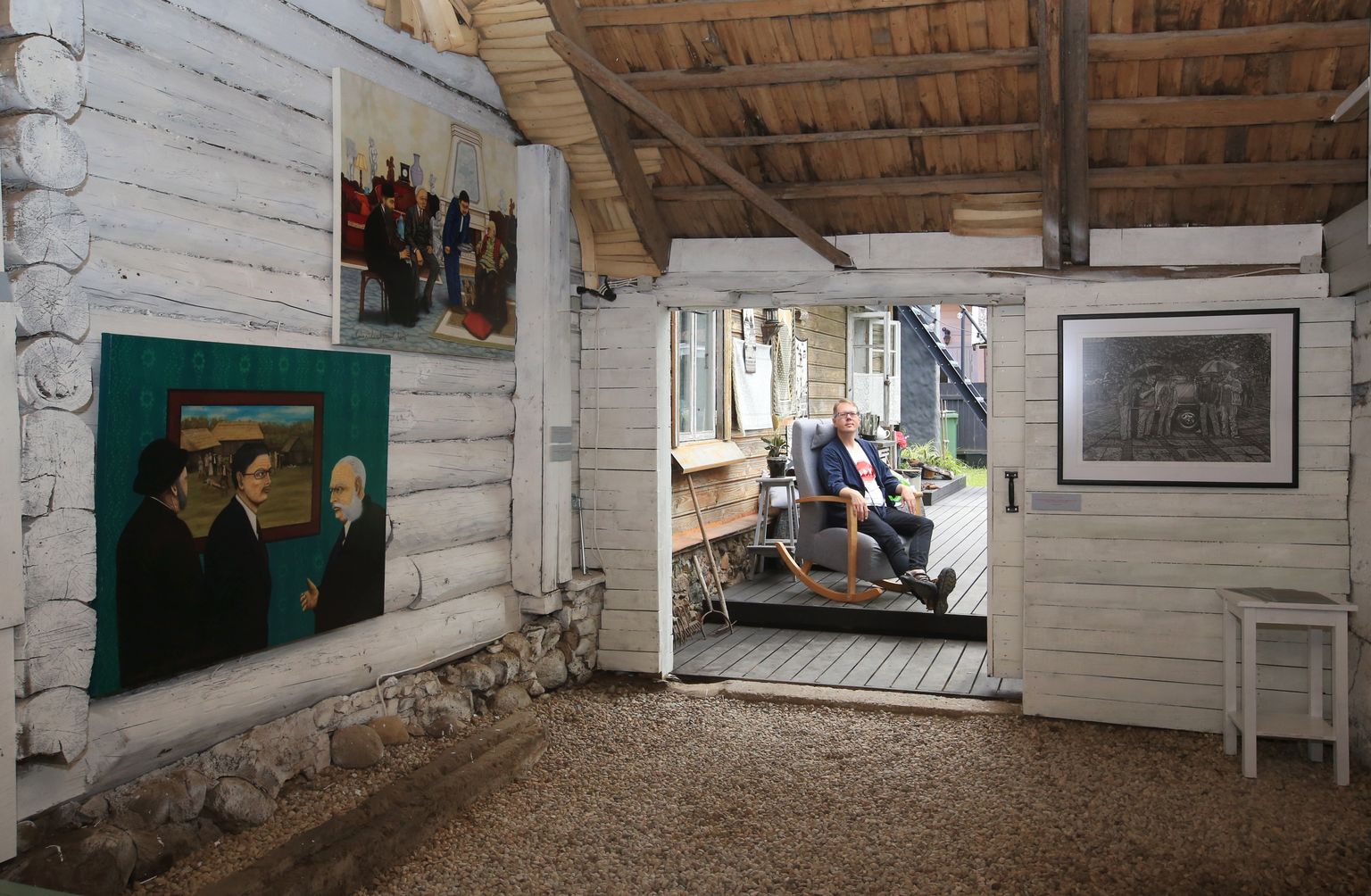 Voronja galerii pakub vaatamist toas ja õues.