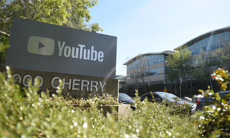 Youtube'i peakorter Californias San Brunos