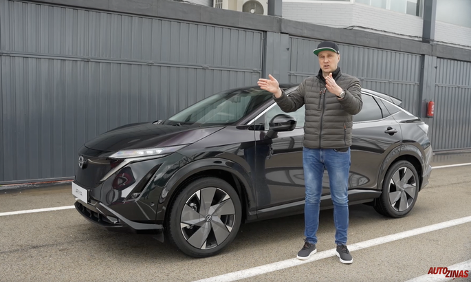 K brauc Nissan jaunais elektromobilis Ariya Report a no testiem