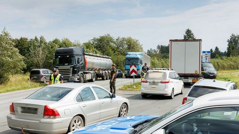 GALERII ⟩ Eesti ja Läti korrakaitsjad püüavad migrante koos