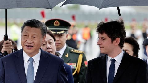 Xi Jinping saabus riigivisiidile Prantsusmaale