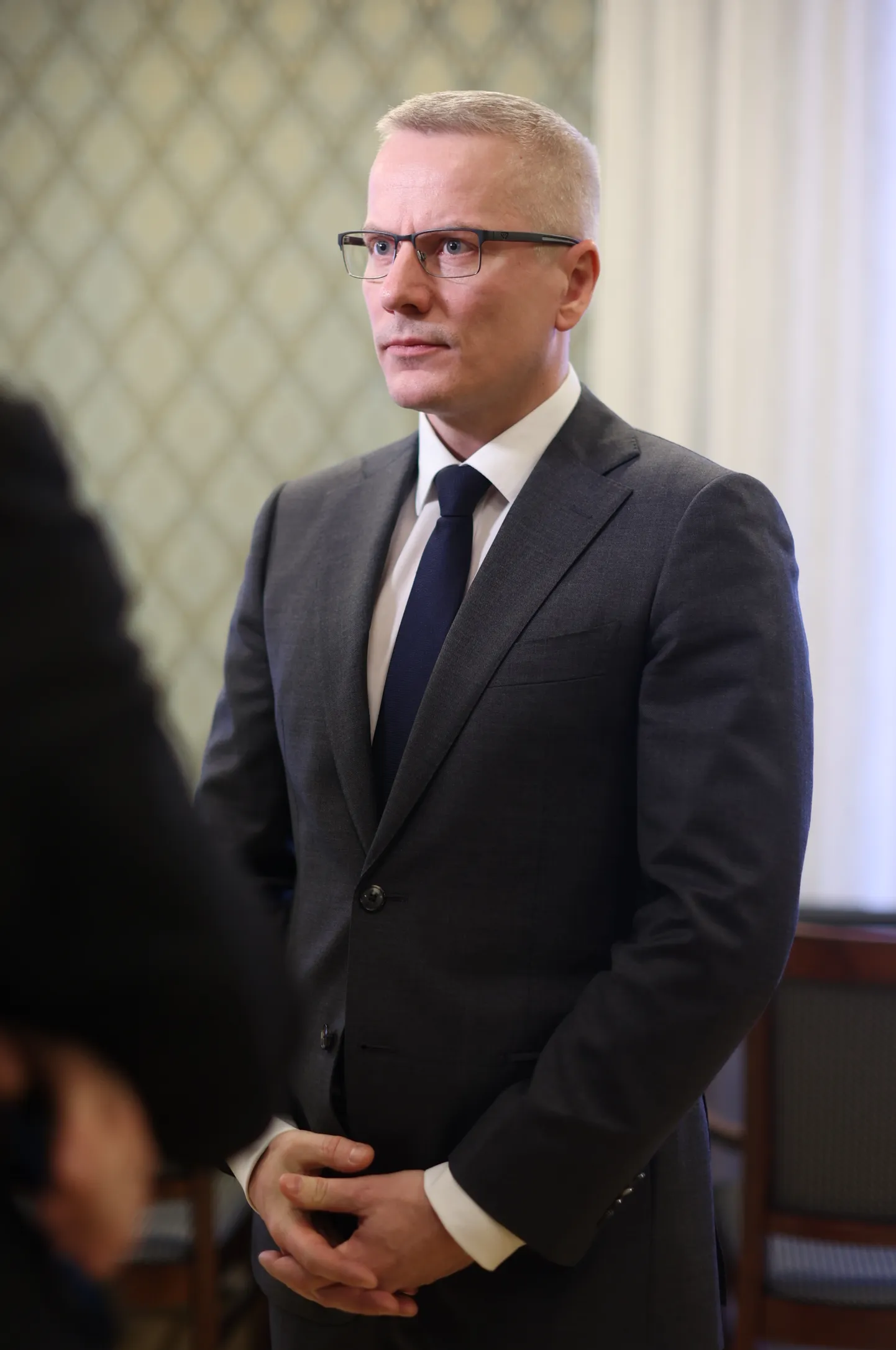 Riigiprokurör ja Kapo peadirektor kommenteerivad Läänemetsa ja ajakirjaniku autode lõhkumist.
