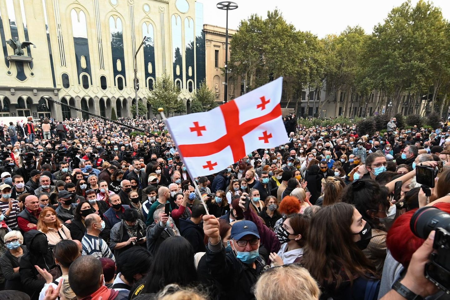 Оппозиционные протесты в Грузии в 2020 году.