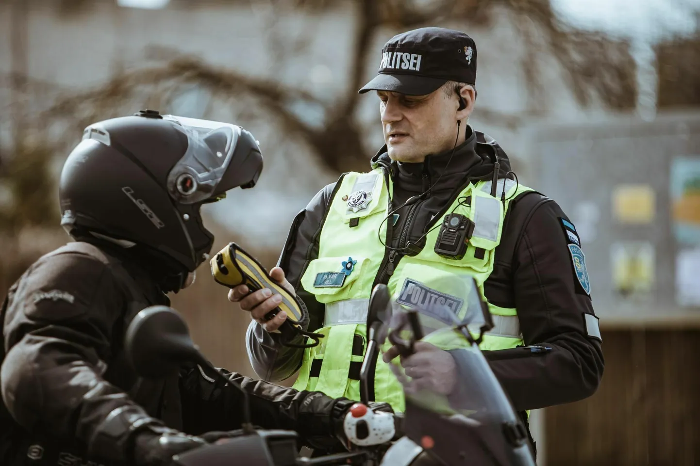 Puhuma pandi üle 1200 juhi.