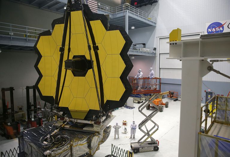 James Webbi Kosmoseteleskoobi ehitamine.